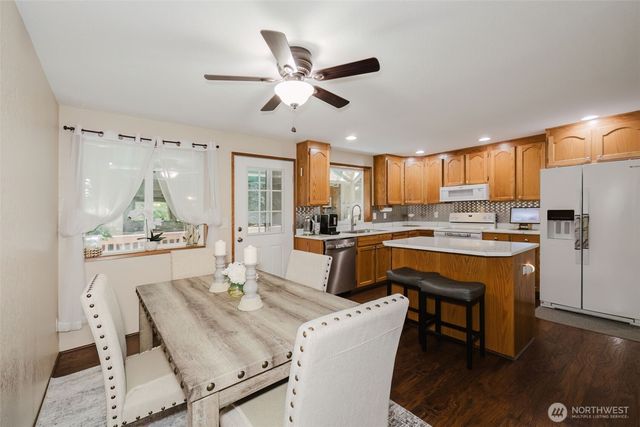 8950 Nels Nelson Road NW, Bremerton, WA 98311