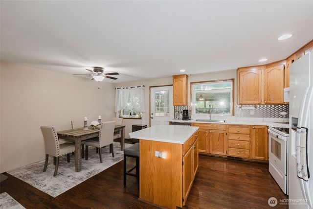 8950 Nels Nelson Road NW, Bremerton, WA 98311