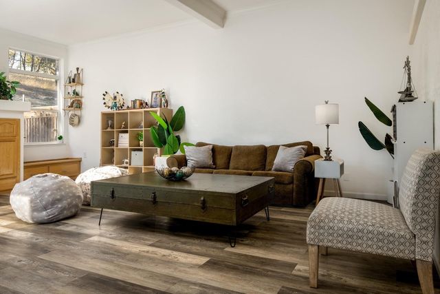 24090 Restive Way, Grass Valley, CA 95949