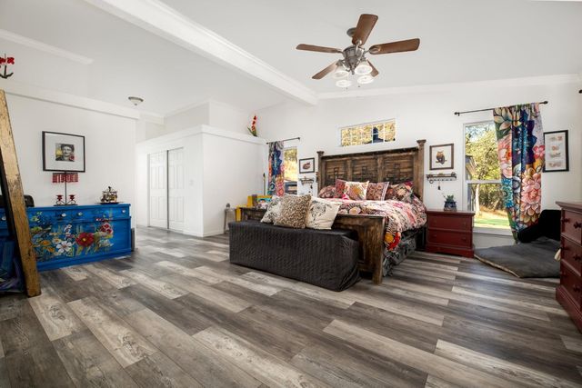 24090 Restive Way, Grass Valley, CA 95949