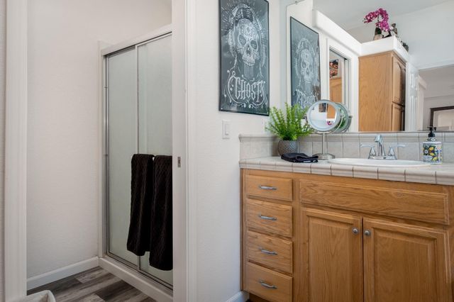 24090 Restive Way, Grass Valley, CA 95949