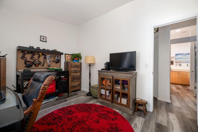 24090 Restive Way, Grass Valley, CA 95949