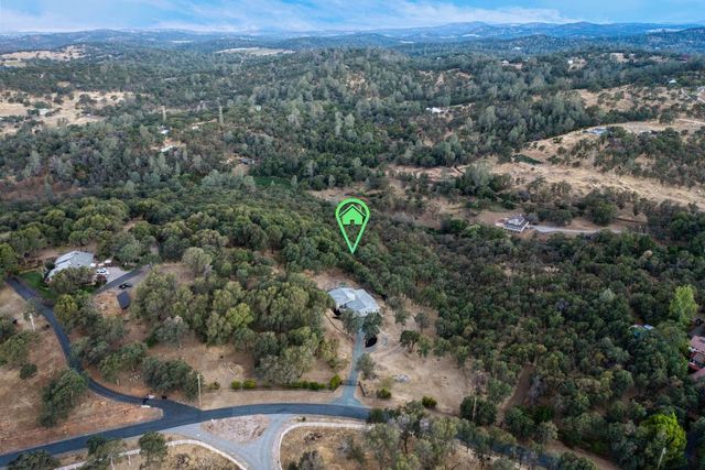 24090 Restive Way, Grass Valley, CA 95949