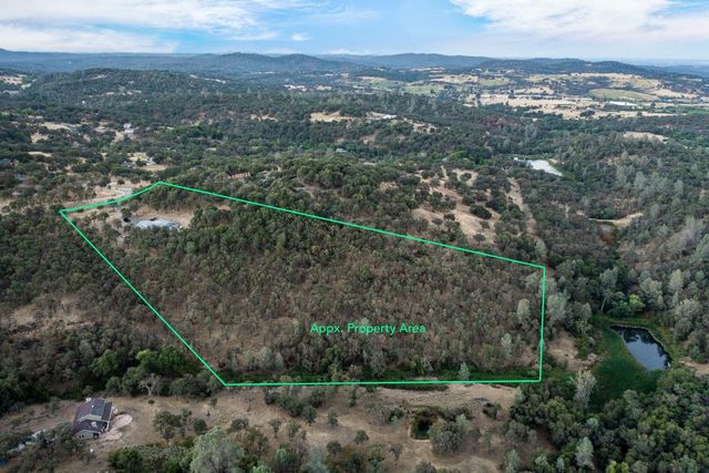 24090 Restive Way, Grass Valley, CA 95949