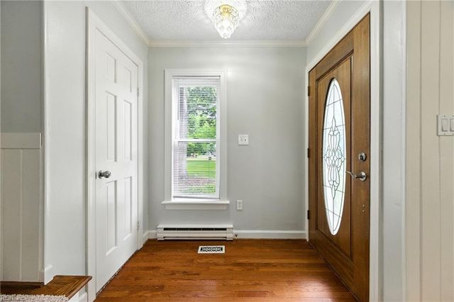 1496 Victory Hill RD, Hayes, VA 23072