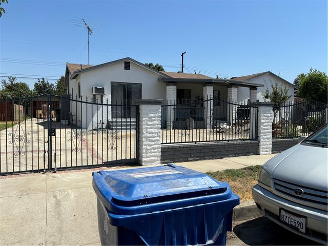 9524 Cranford, Pacoima, CA 91331