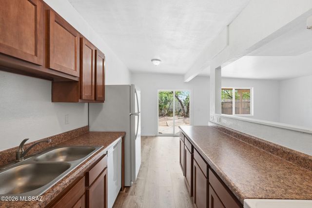 3358 -3356 N Geronimo Avenue, Tucson, AZ 85705