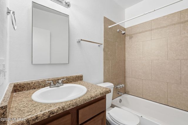 3358 -3356 N Geronimo Avenue, Tucson, AZ 85705