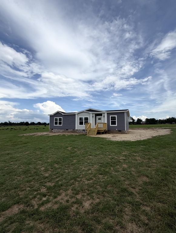 3168 New Holland Road, Wagener, SC 29164