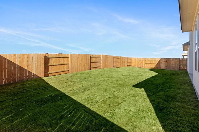 237 Sheepdog DR, Liberty Hill, TX 78642