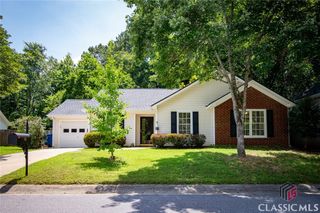 165 Spring Lake Drive, Athens, GA 30605