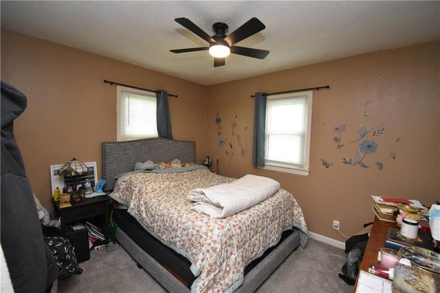 5239 N BRISTOL Avenue, Kansas City, MO 64119