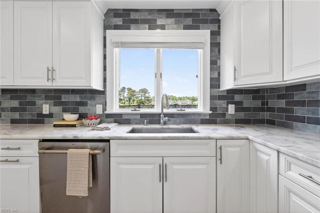 2312 Haversham CLS, Virginia Beach, VA 23454