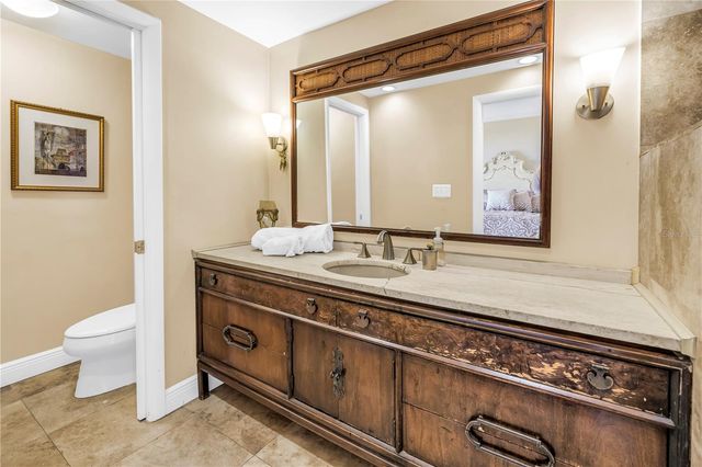 1 BEACH DRIVE SE 1702, St Petersburg, FL 33701