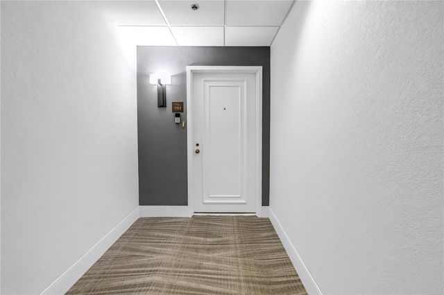 1 BEACH DRIVE SE 1702, St Petersburg, FL 33701