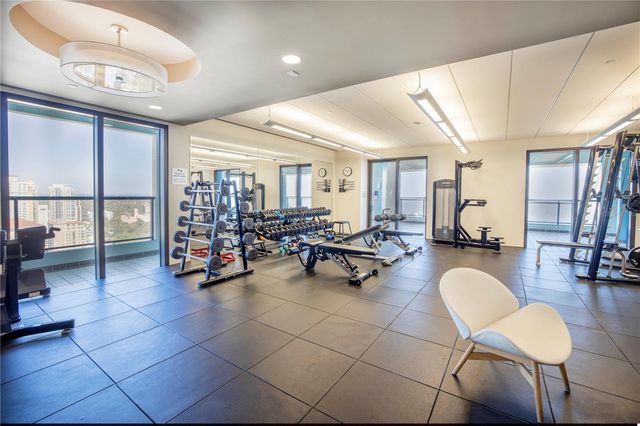 1 BEACH DRIVE SE 1702, St Petersburg, FL 33701