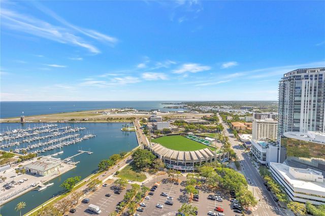 1 BEACH DRIVE SE 1702, St Petersburg, FL 33701