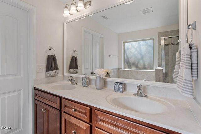 223 Genoa Lane, Clayton, NC 27527
