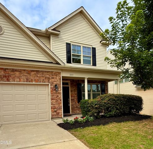 223 Genoa Lane, Clayton, NC 27527