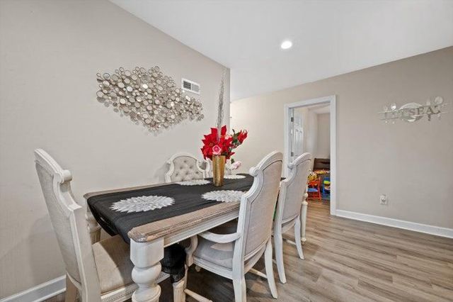 5324 N 48th STREET, Milwaukee, WI 53218