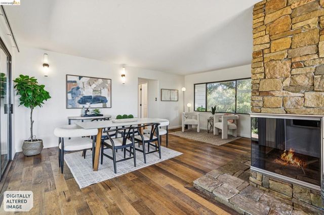 11448 Lochard St, Oakland, CA 94605