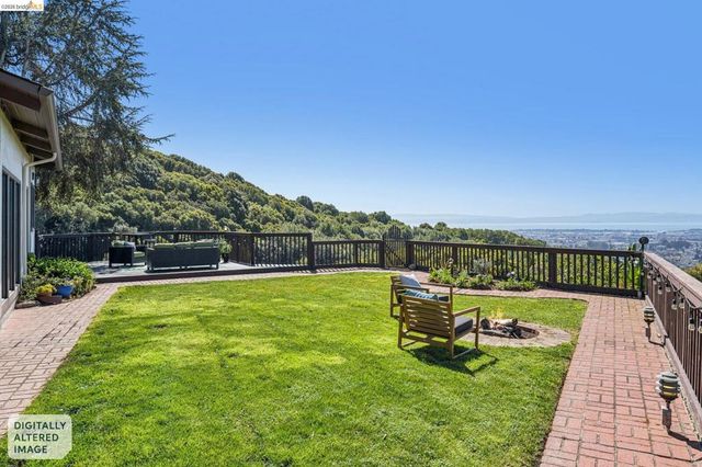 11448 Lochard St, Oakland, CA 94605