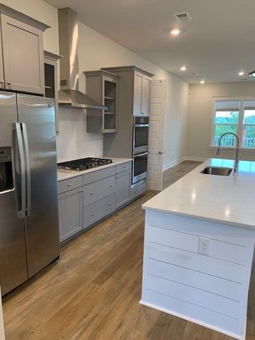 812 Kings Oak Court 2, Charleston, SC 29492