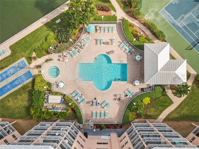 5445 GULF BOULEVARD PH1, St Pete Beach, FL 33706