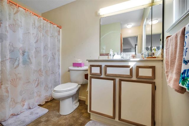 1156 Snows Lane, Darien, GA 31305