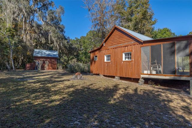 1156 Snows Lane, Darien, GA 31305