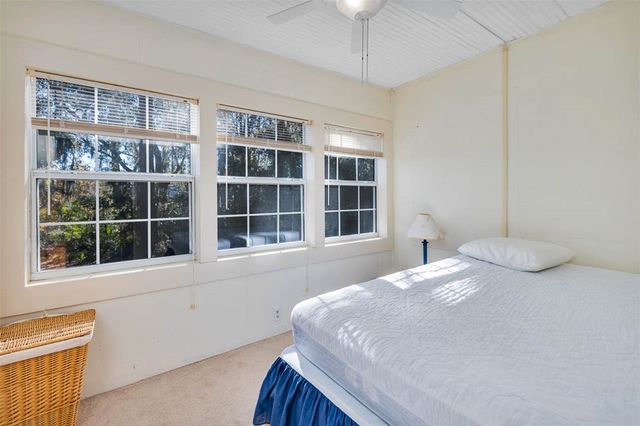 1156 Snows Lane, Darien, GA 31305