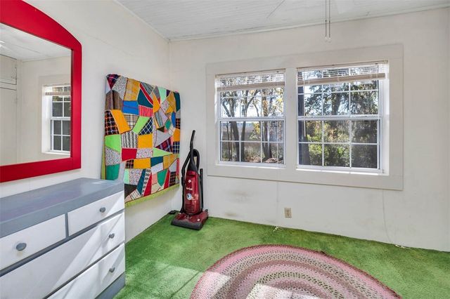 1156 Snows Lane, Darien, GA 31305