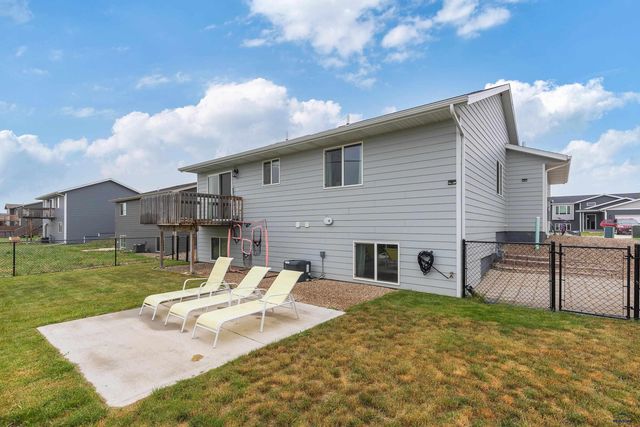 655 BOSWELL BLVD, Box Elder, SD 57719