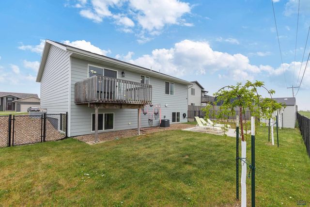 655 BOSWELL BLVD, Box Elder, SD 57719