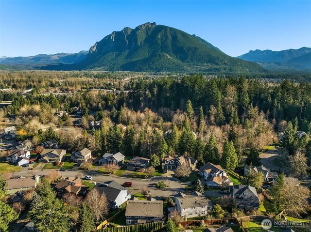 1315 11th Ct SW, North Bend, WA 98045