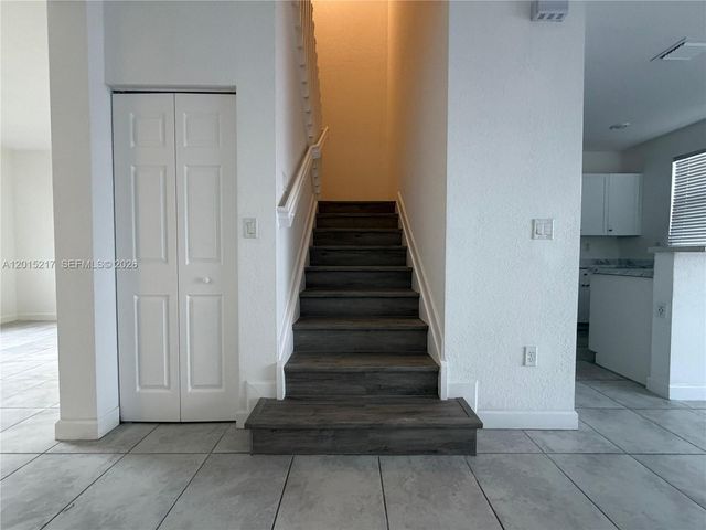 10606 W 33rd Way 10606, Hialeah, FL 33018