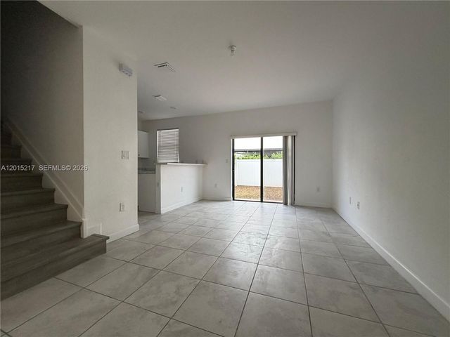 10606 W 33rd Way 10606, Hialeah, FL 33018