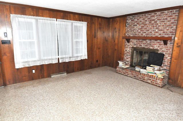 752 Cedar Lane, Chester, SC 29706