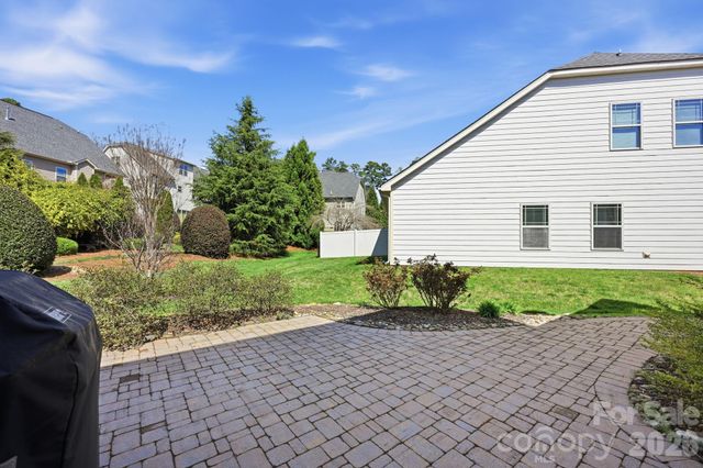 175 Aztec Circle, Mooresville, NC 28117