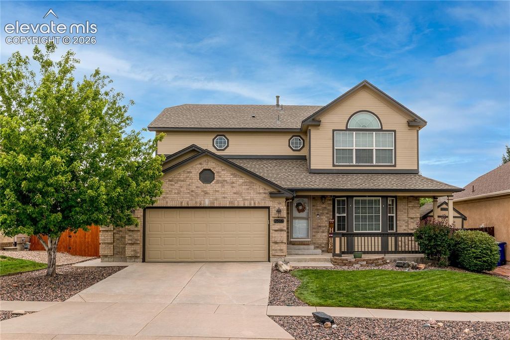 7516 Amberly Drive, Colorado Springs, CO 80923 — exterior
