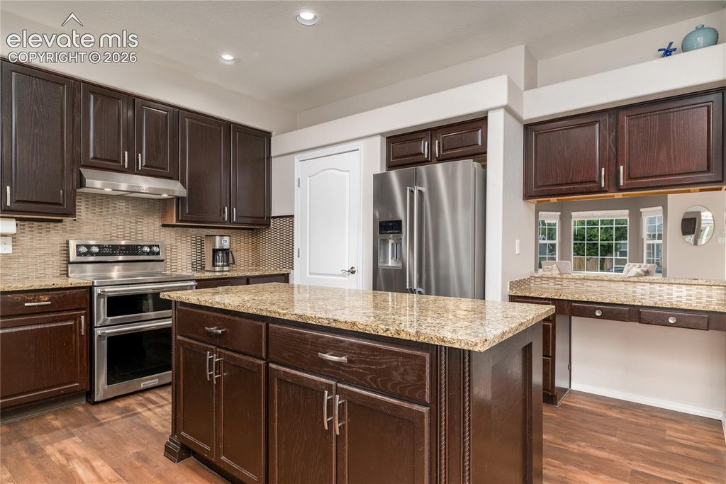 7516 Amberly Drive, Colorado Springs, CO 80923 — photo 5