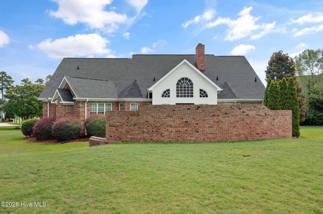 4807 Pinnacle Court N, Wilson, NC 27896