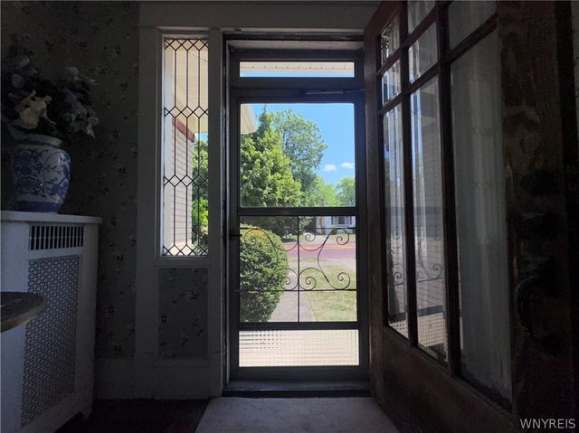132 Niagara Falls Boulevard, Buffalo, NY 14214