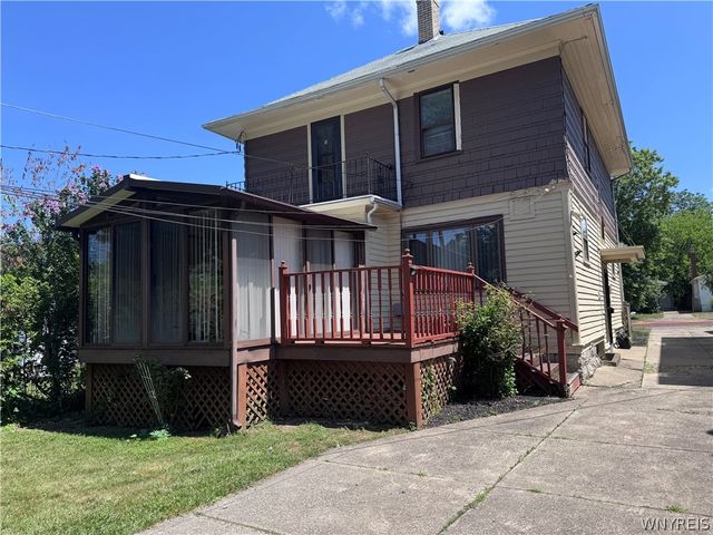 132 Niagara Falls Boulevard, Buffalo, NY 14214
