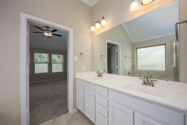 15518 Hudson Valley Court, Crosby, TX 77532