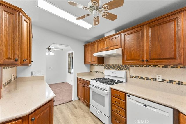 140 W Pioneer 100, Redlands, CA 92374