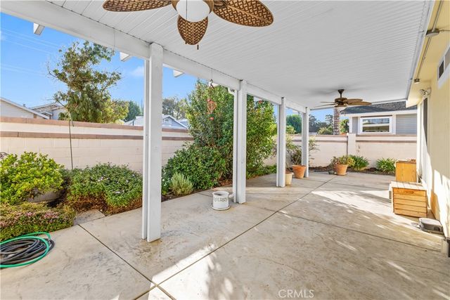 140 W Pioneer 100, Redlands, CA 92374