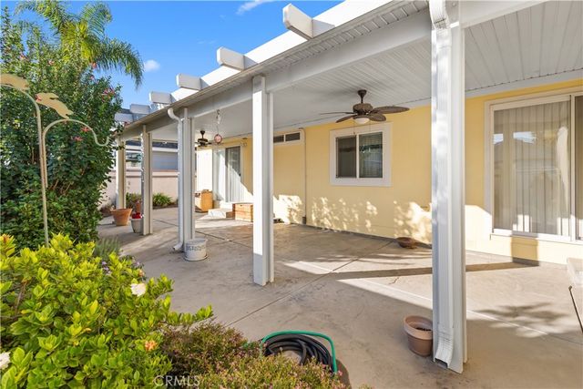 140 W Pioneer 100, Redlands, CA 92374