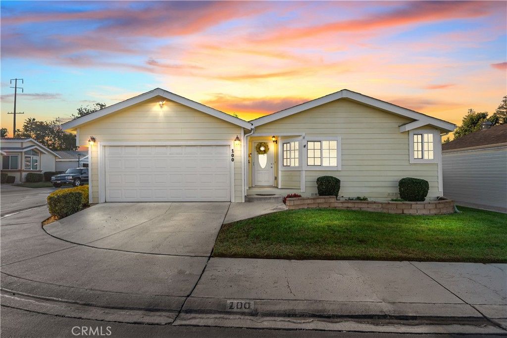 140 W Pioneer 100, Redlands, CA 92374