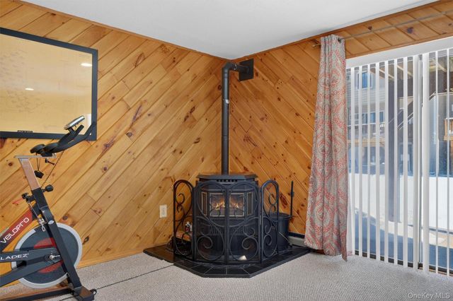 5307 Chelsea Cove N, Hopewell Junction, NY 12533